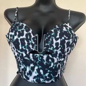 Sexy Leopard Print Bebe Crop Top